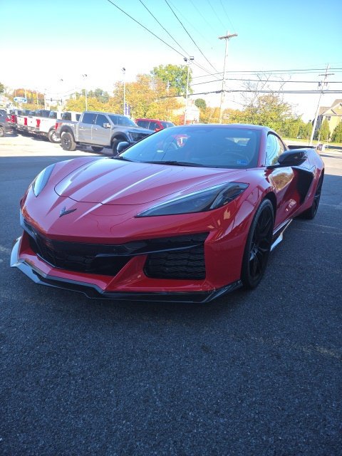 Used 2024 Chevrolet Corvette Z06 w/ Stealth Interior Trim Package RWD image 2