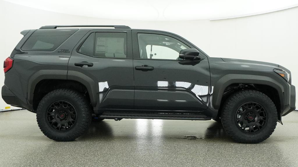 New 2026 Toyota 4Runner TRD Off-Road Premium AWD/4WD image 30