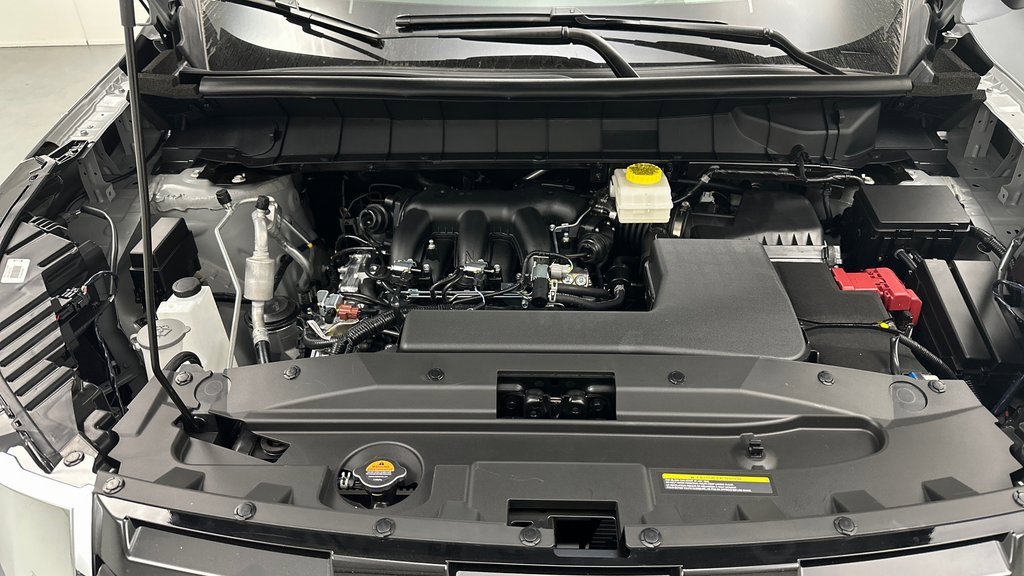 New 2025 Nissan Pathfinder Platinum w/ Cargo Package image 11