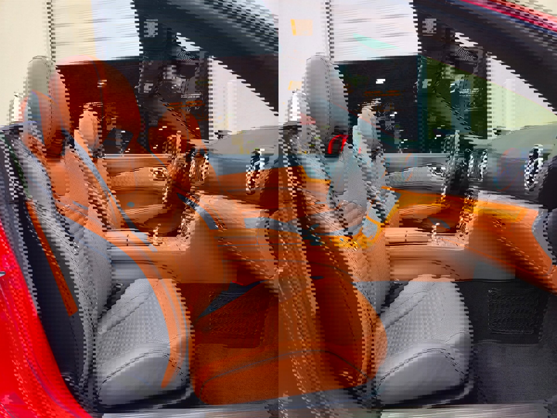 Used 2014 Mercedes-Benz SL 550 image 33