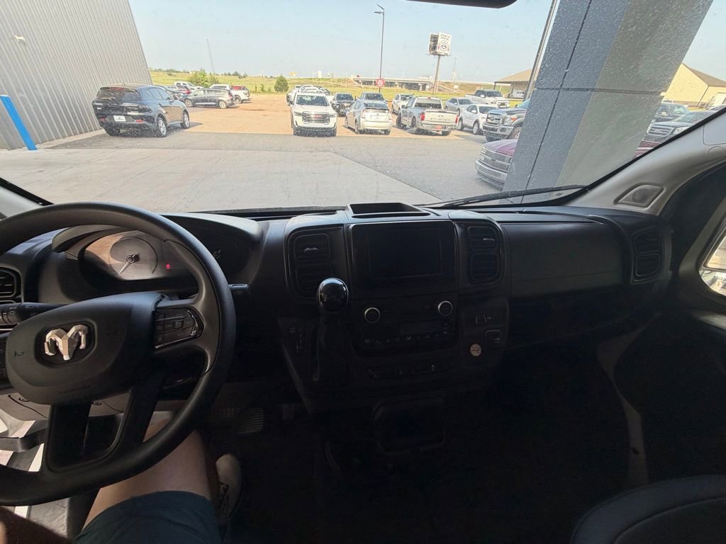Used 2025 RAM ProMaster 2500 w/ Convenience Group FWD image 12