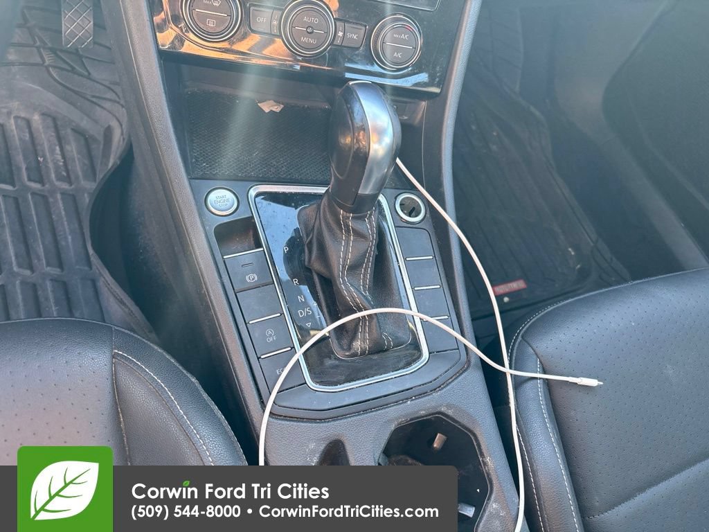 Used 2021 Volkswagen Jetta SE FWD image 13