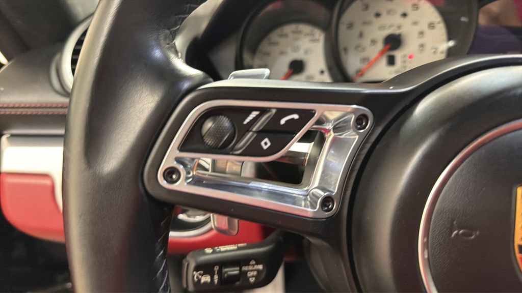 Used 2018 Porsche 718 Cayman GTS RWD image 17