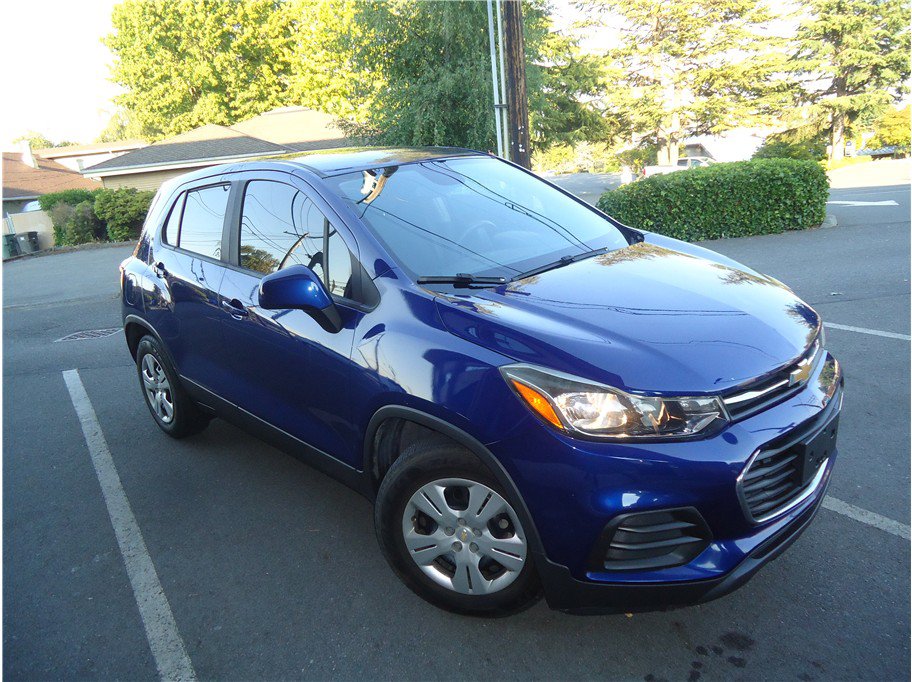 Used 2017 Chevrolet Trax LS FWD image 4