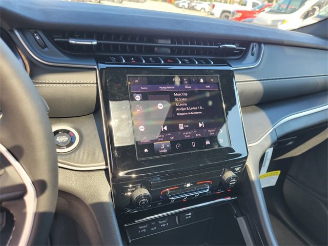 New 2025 Jeep Grand Cherokee Laredo X image 25