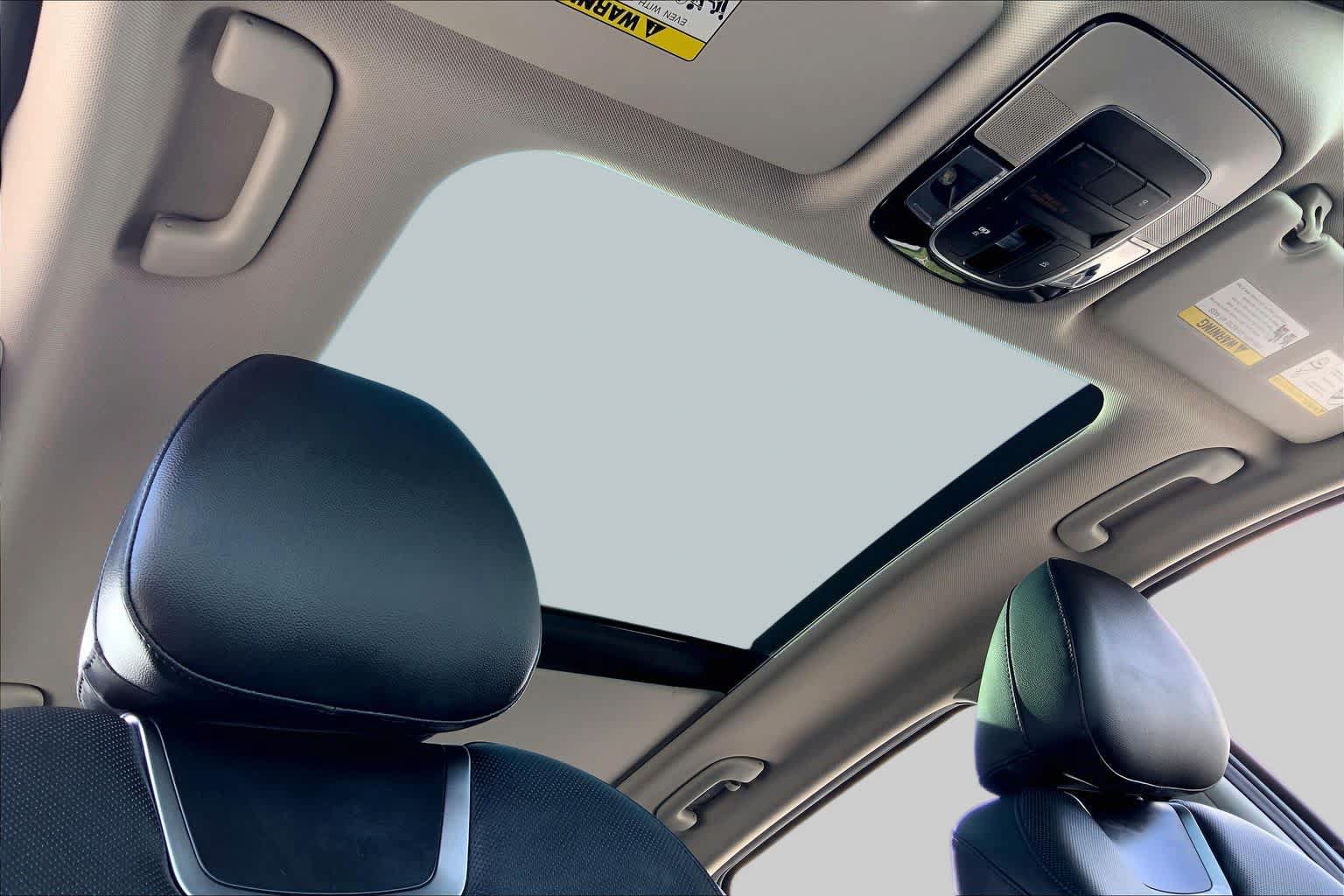 Certified 2022 Hyundai Tucson Limited FWD image 14