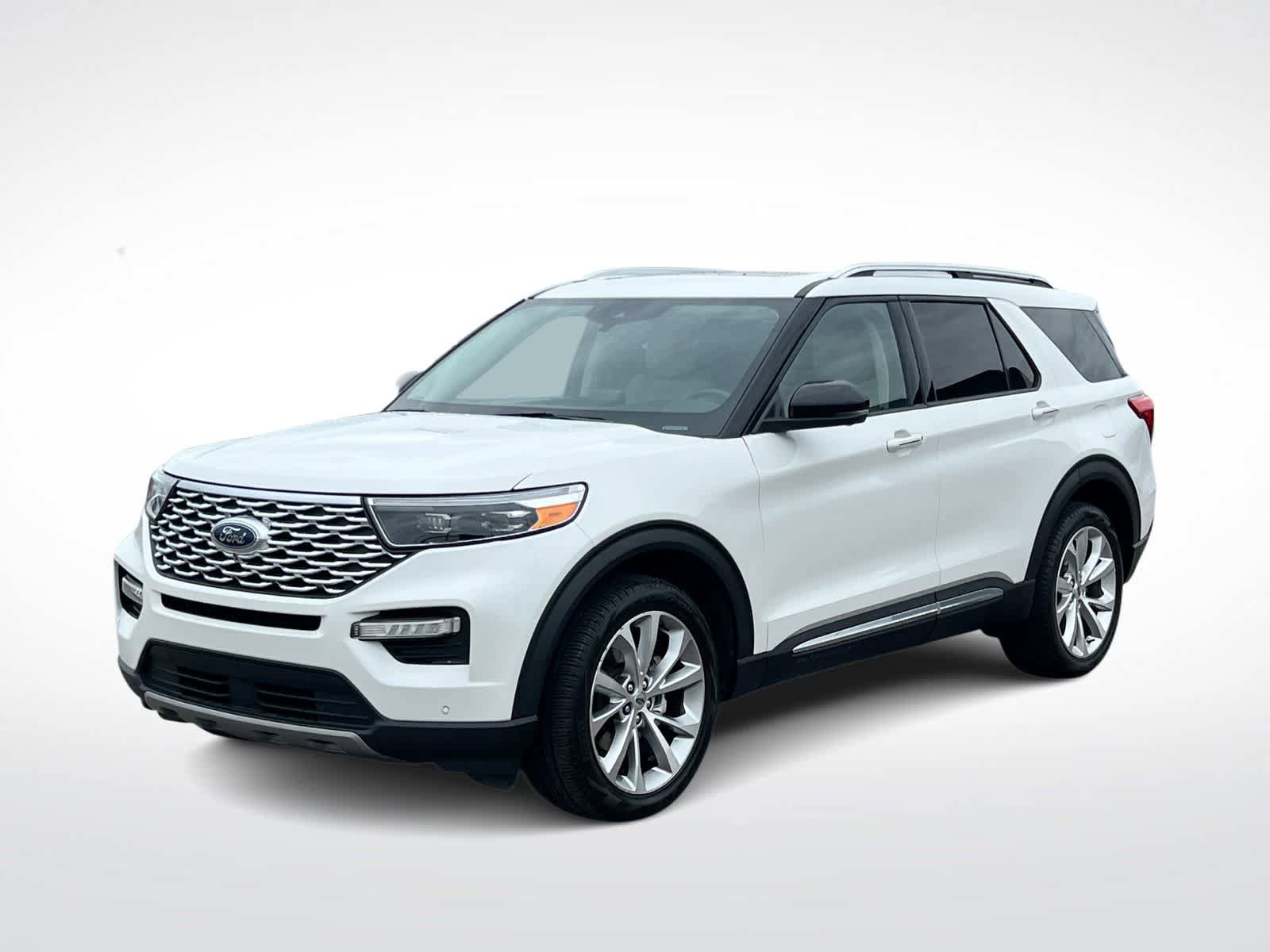 Used 2023 Ford Explorer Platinum w/ Technology Package AWD/4WD image 4