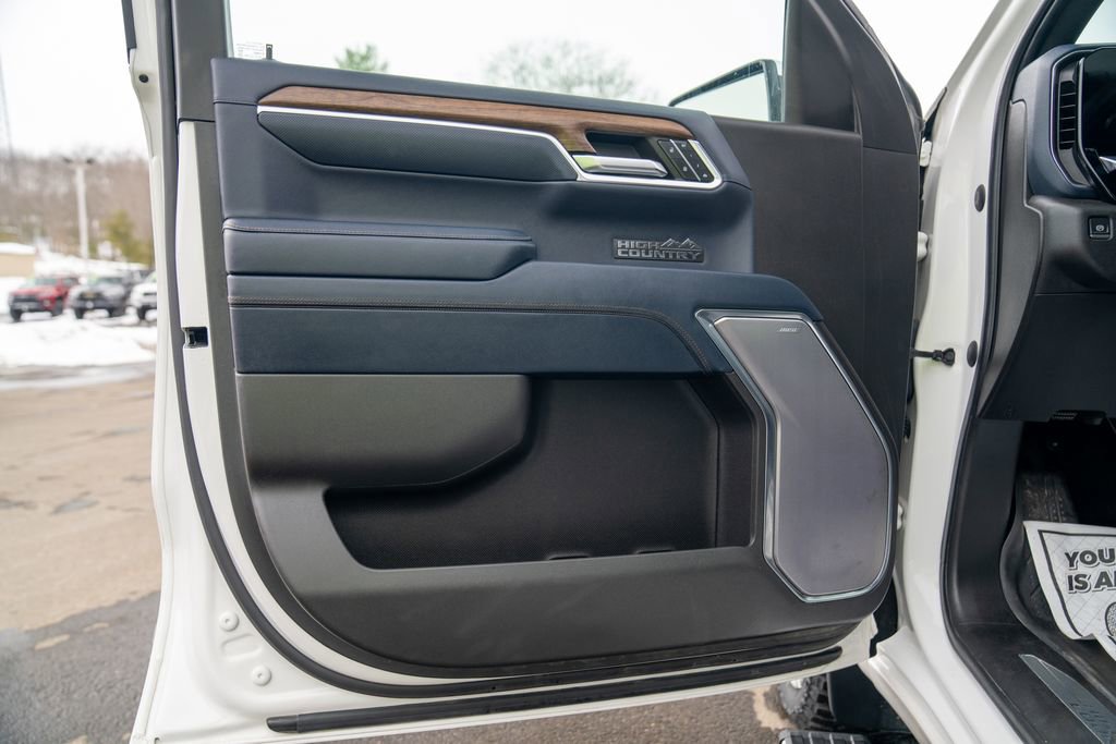 Used 2023 Chevrolet Silverado 1500 High Country w/ High Country Premium Package image 21