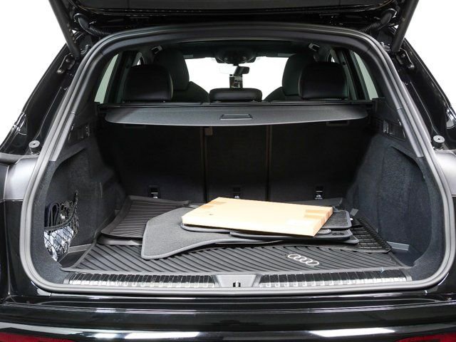 New 2026 Audi SQ5 Premium Plus image 28