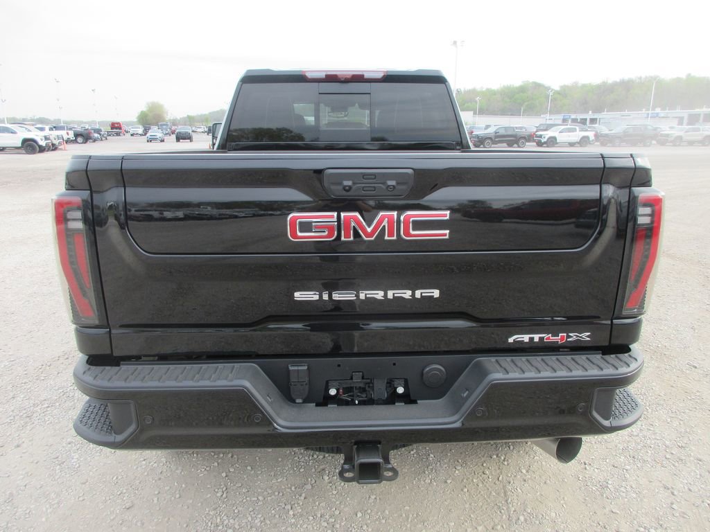 New 2026 GMC Sierra 2500 AT4X image 5