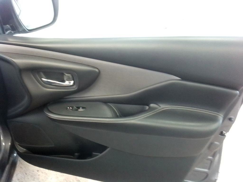 Used 2021 Nissan Murano SV AWD/4WD image 20