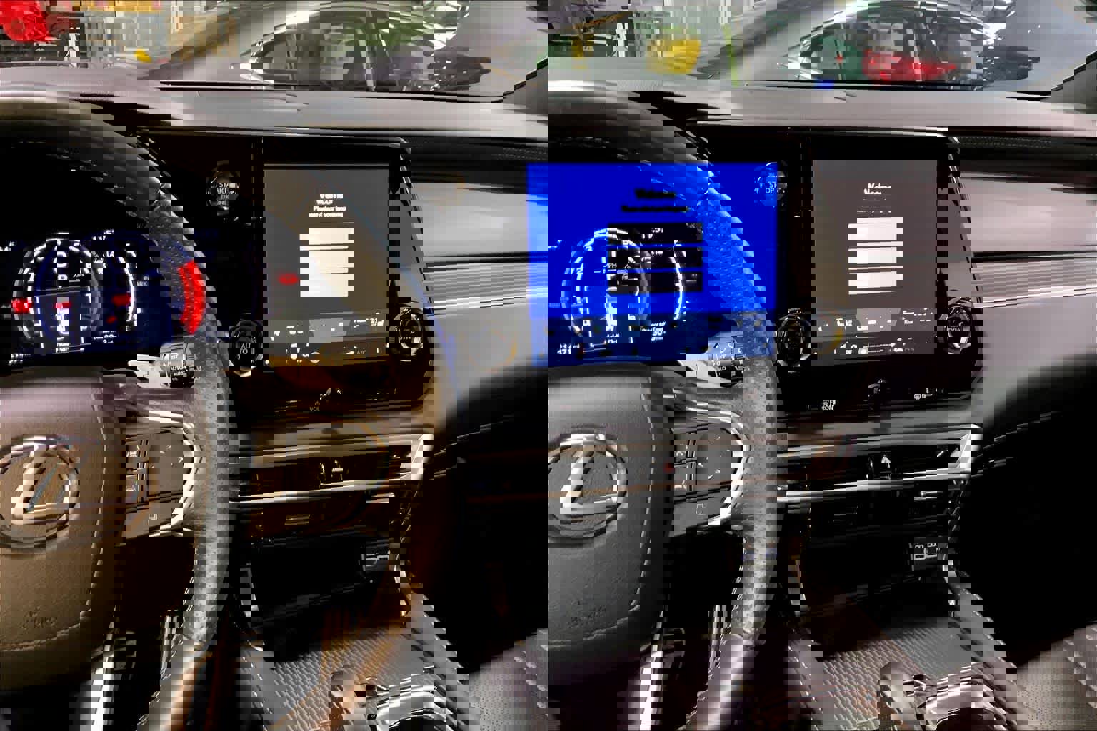 Used 2024 Lexus RX 350 F Sport w/ Technology Package image 7