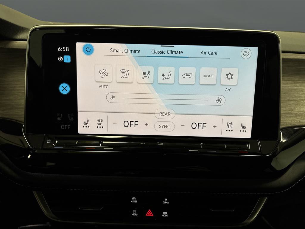 Used 2024 Volkswagen Atlas SEL Premium R-Line image 20