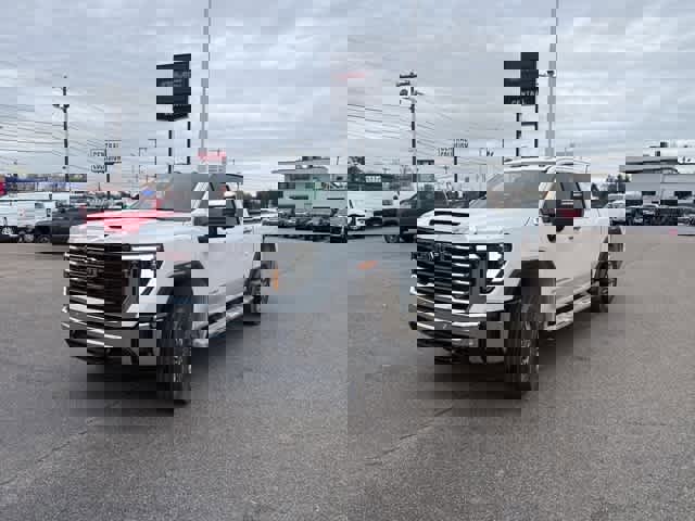 New 2026 GMC Sierra 2500 SLT w/ SLT Premium Package image 3