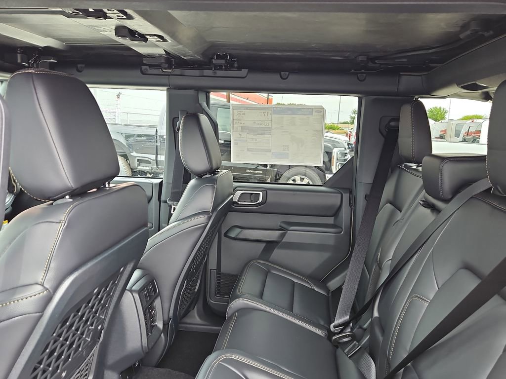 New 2026 Ford Bronco Badlands w/ Sasquatch Package AWD/4WD image 19