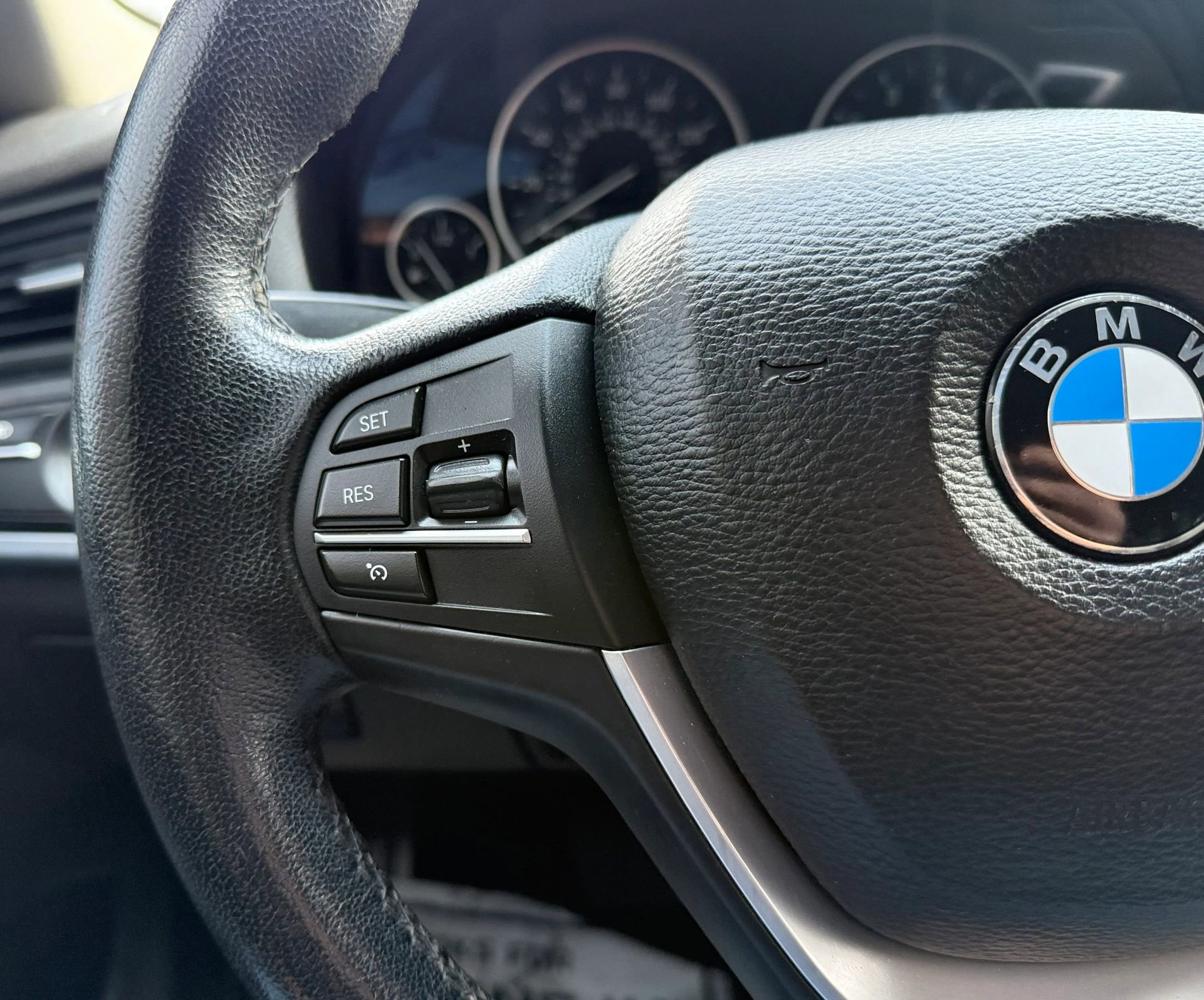Used 2015 BMW X3 xDrive28i w/ Driver Assistance Package AWD/4WD image 12