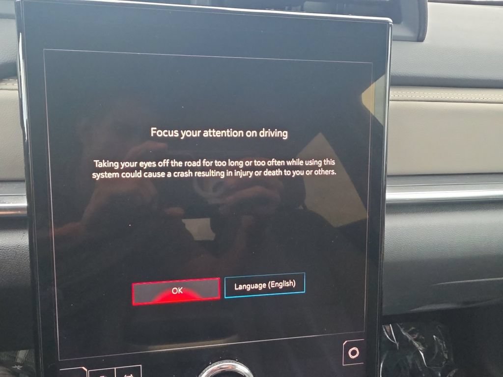 Used 2026 GMC Terrain Elevation w/ LPO, Floor Liner Package FWD image 17