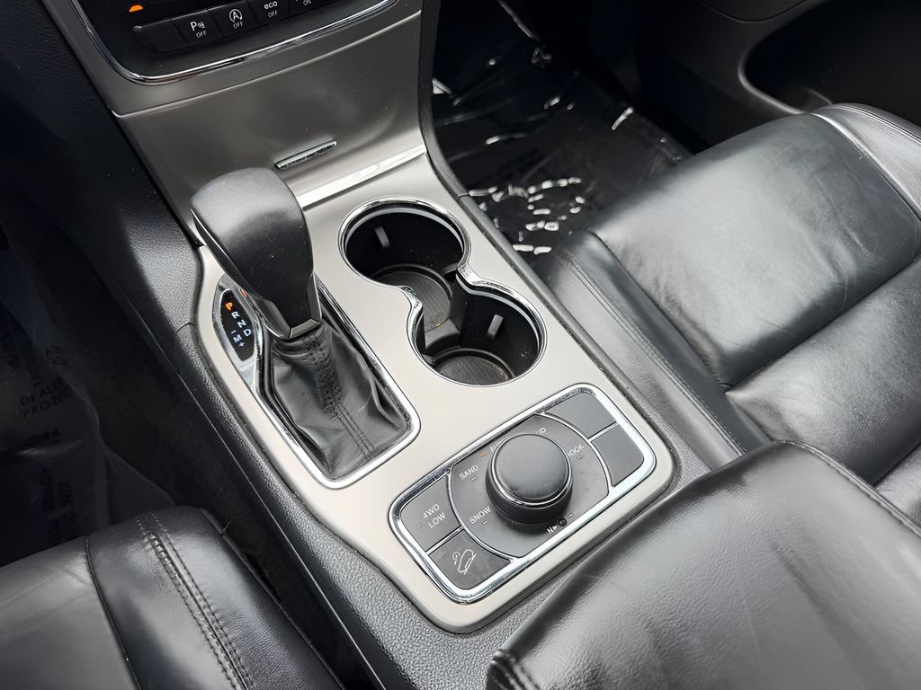 Used 2018 Jeep Grand Cherokee Limited AWD/4WD image 19