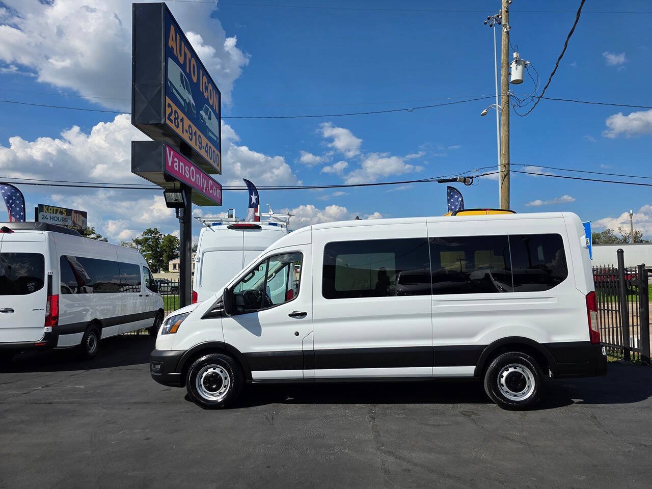 Used 2023 Ford Transit 350 XL RWD image 4