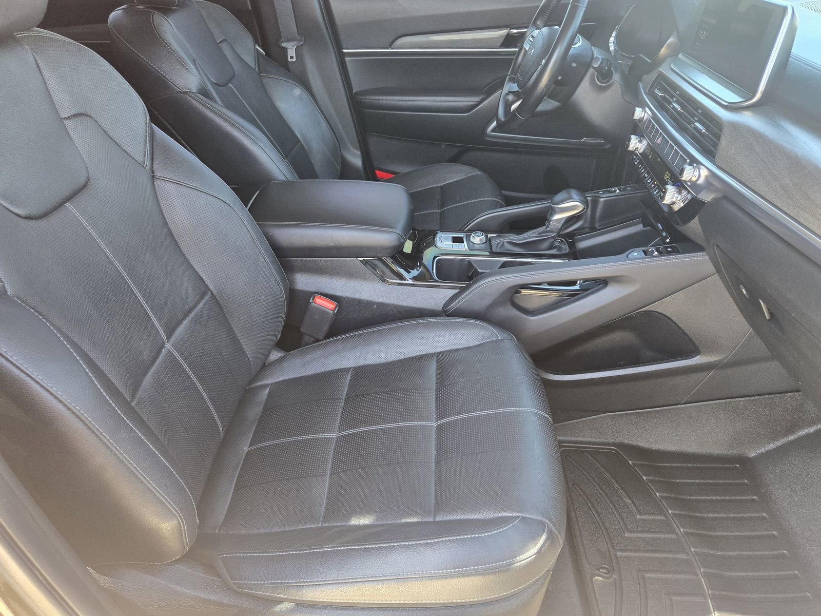 Used 2022 Kia Telluride EX w/ EX Premium Package FWD image 14