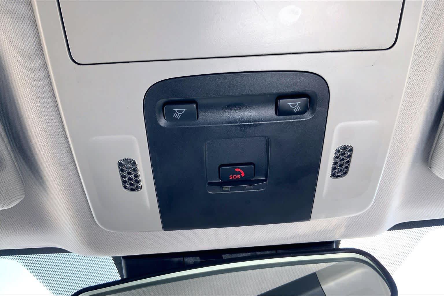 Used 2025 Toyota Camry LE FWD image 34