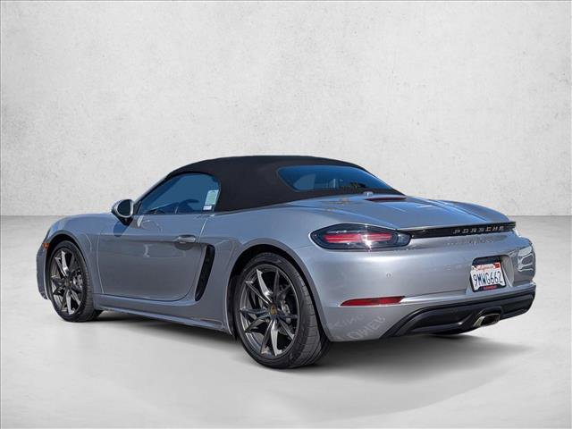 Used 2024 Porsche 718 Boxster RWD image 8