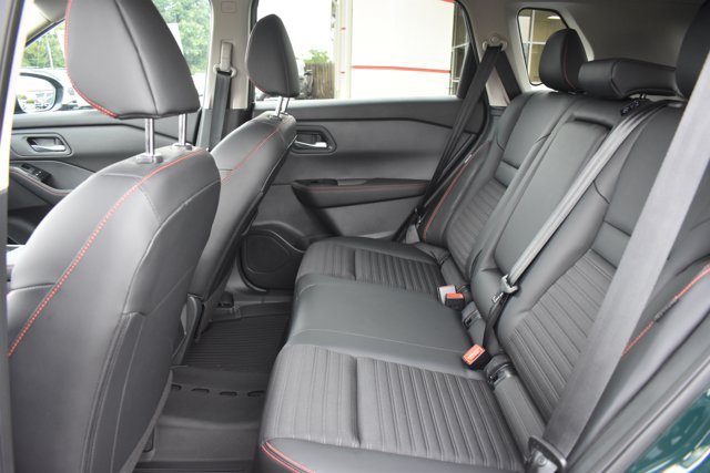 New 2026 Nissan Rogue SV AWD/4WD image 15
