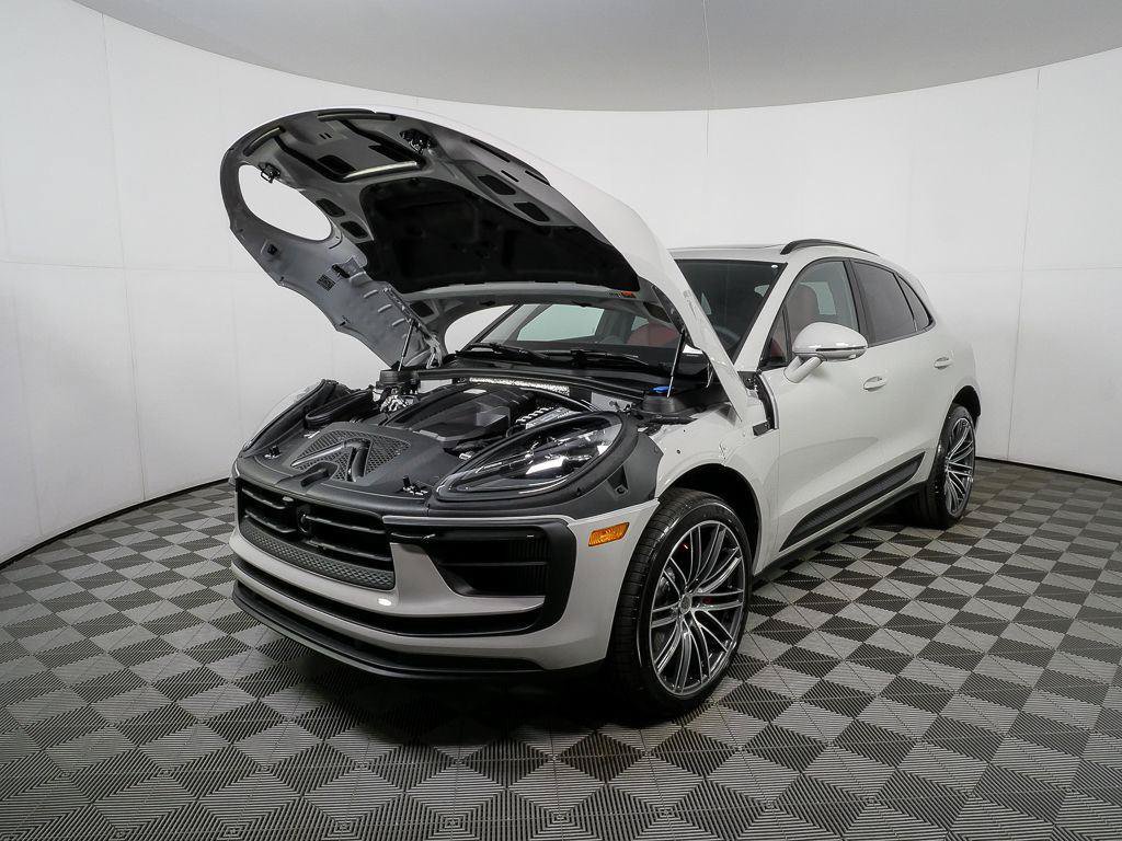 New 2026 Porsche Macan S AWD/4WD image 35