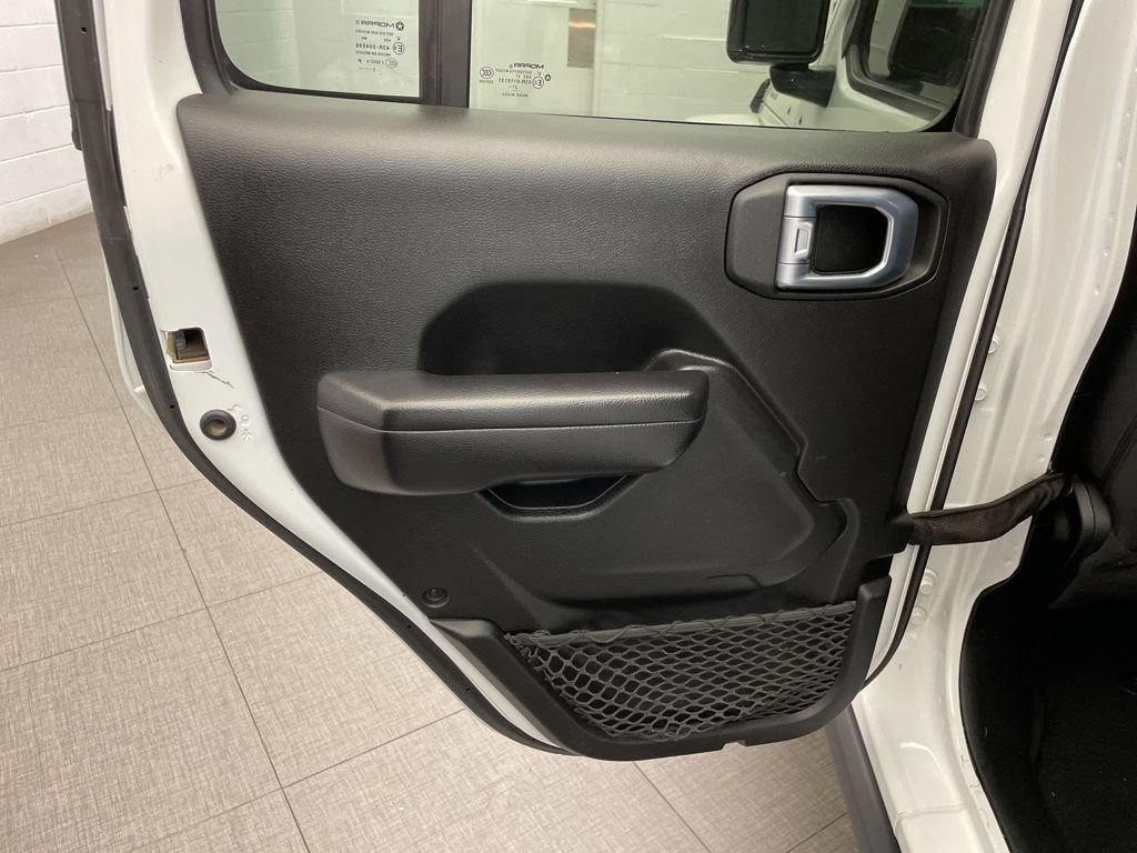 Certified 2021 Jeep Gladiator Sport AWD/4WD image 22