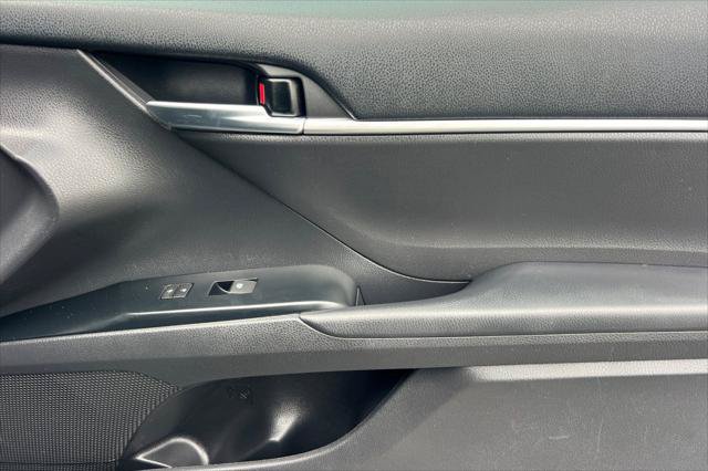 Certified 2020 Toyota Camry LE w/ Convenience Package FWD image 17