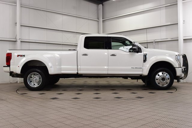Used 2022 Ford F450 Platinum w/ FX4 Off-Road Package image 9