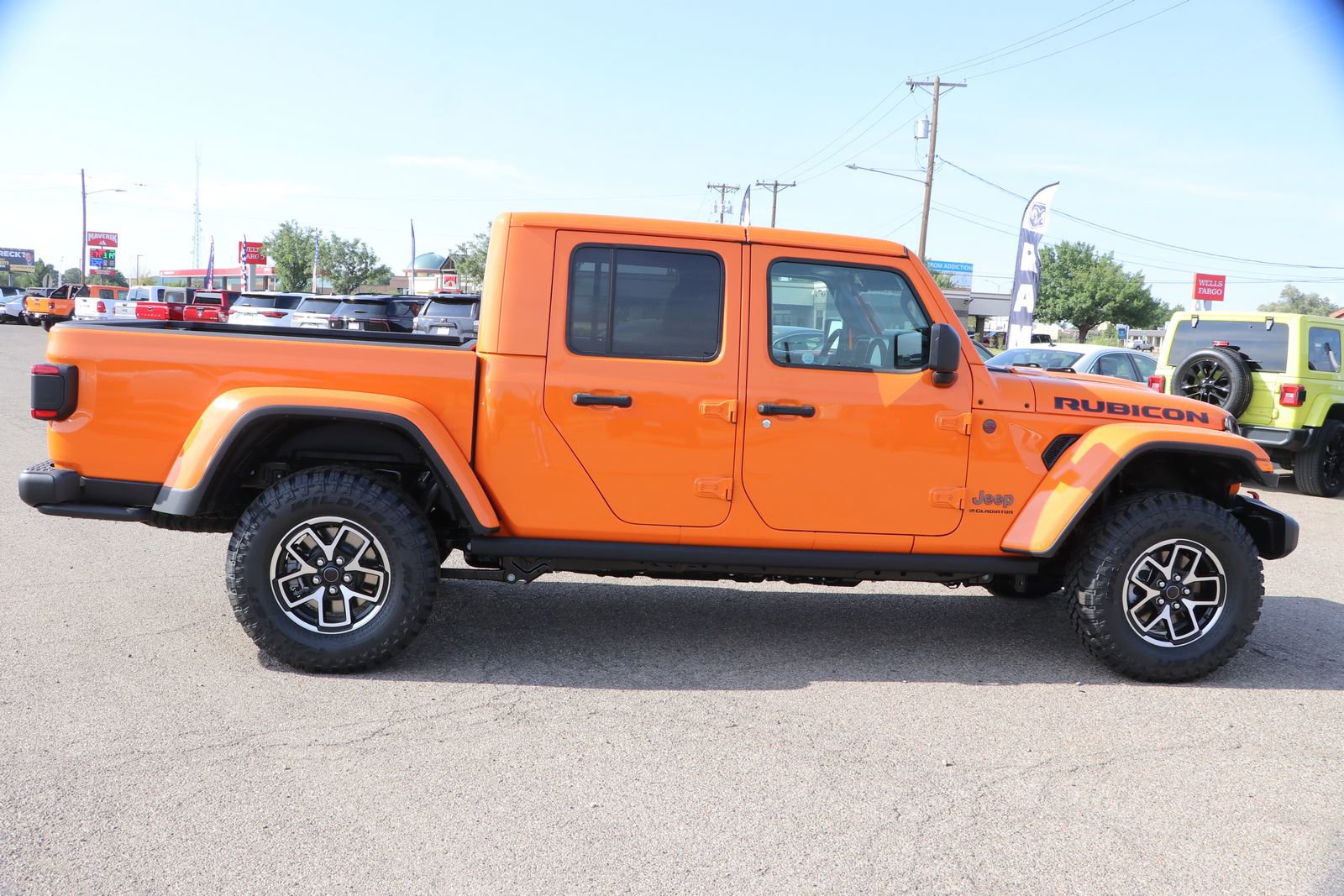 New 2025 Jeep Gladiator Rubicon w/ Convenience Group image 8
