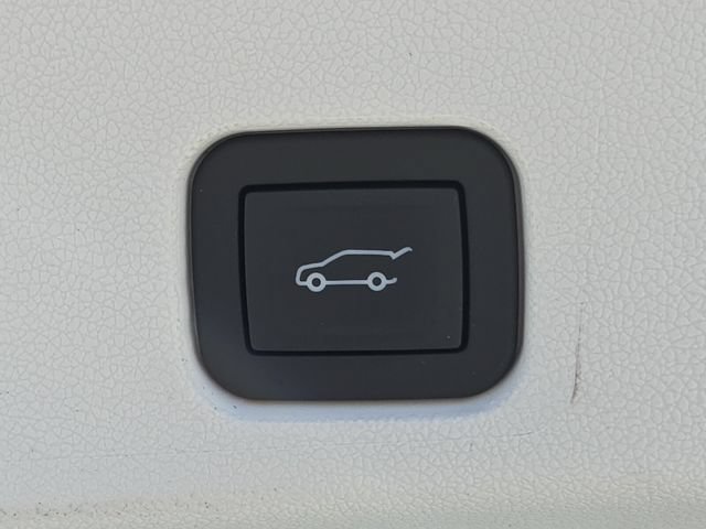 New 2026 Buick Enclave Avenir w/ Super Cruise Package FWD image 15