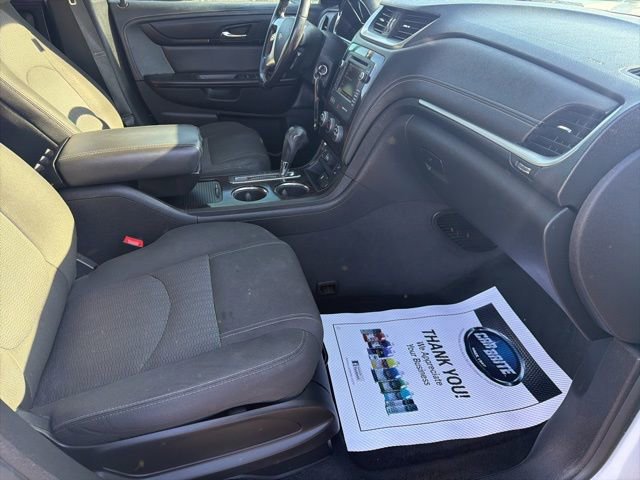 Used 2016 Chevrolet Traverse LT w/ Style and Technology Package FWD image 33