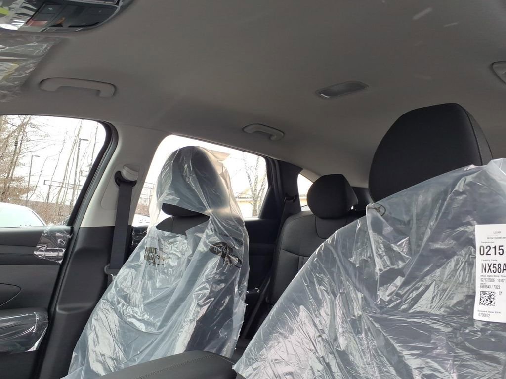 New 2026 Hyundai Tucson SE image 25