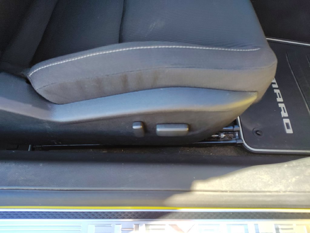 Used 2015 Chevrolet Camaro SS RWD image 27