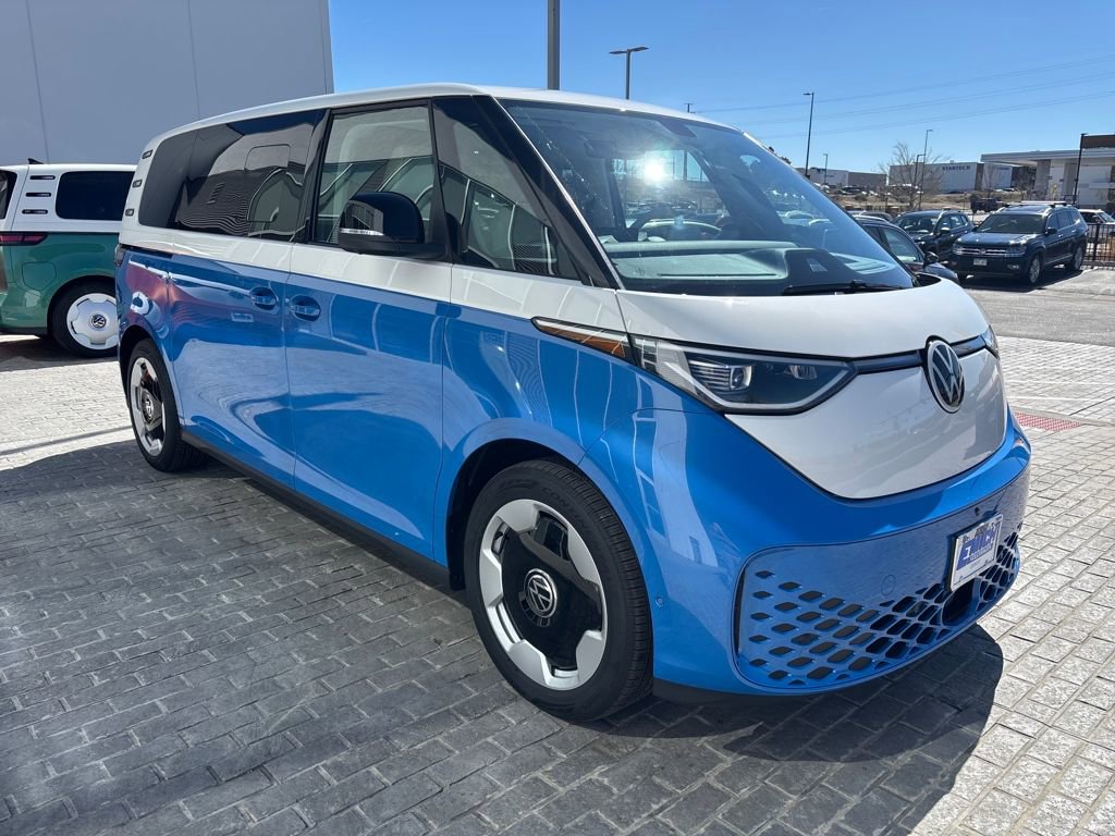 New 2025 Volkswagen ID. Buzz Pro S Plus AWD/4WD image 8