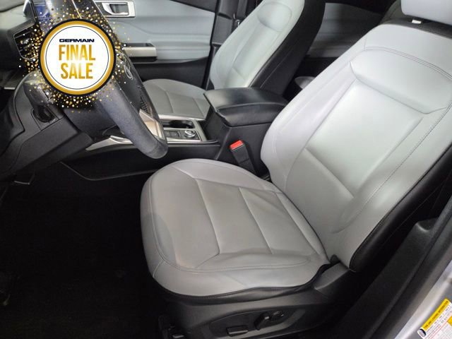 Used 2021 Ford Explorer XLT w/ Equipment Group 202A image 16