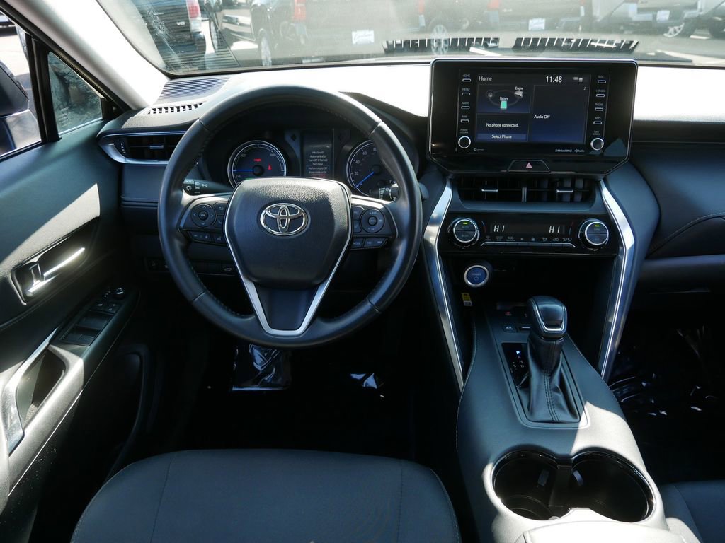 Used 2021 Toyota Venza LE w/ Carpet Mat Package (TMS) AWD/4WD image 13