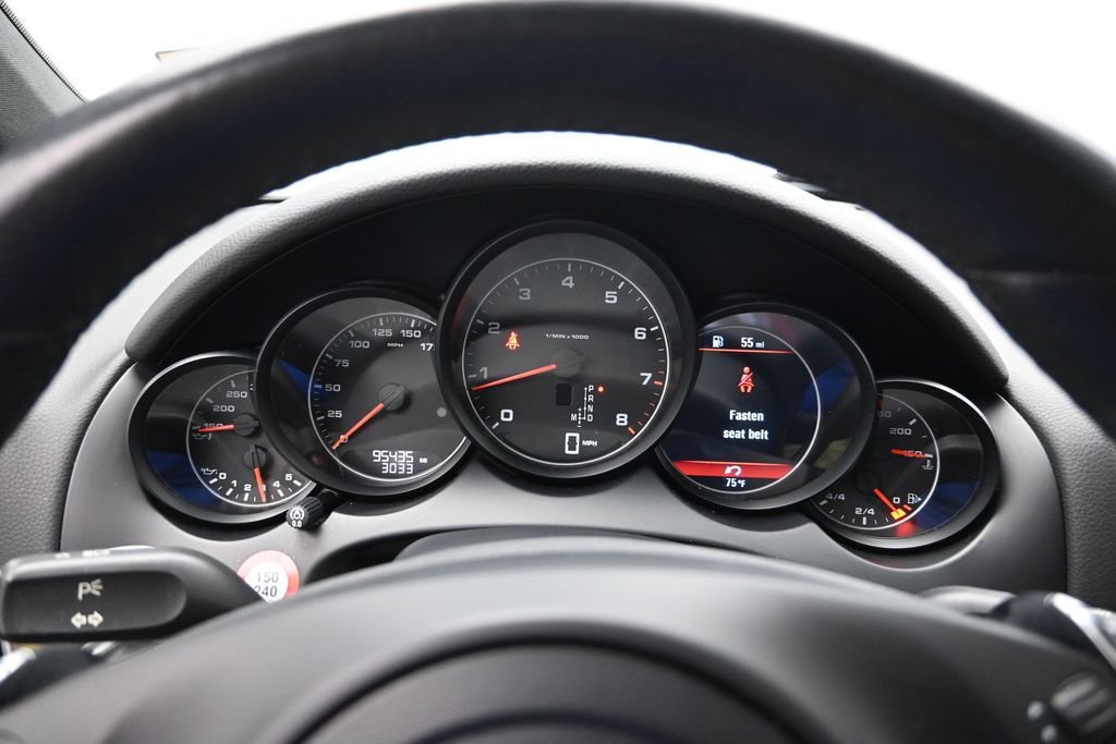 Used 2014 Porsche Cayenne AWD/4WD image 18