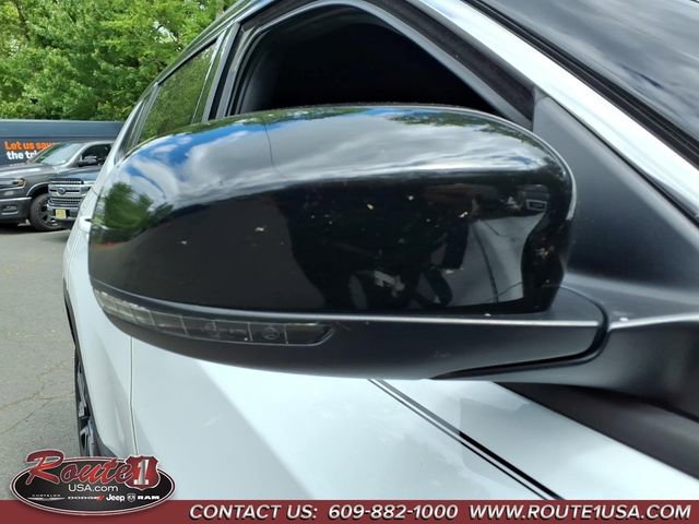 Used 2023 Jeep Compass Limited AWD/4WD image 11