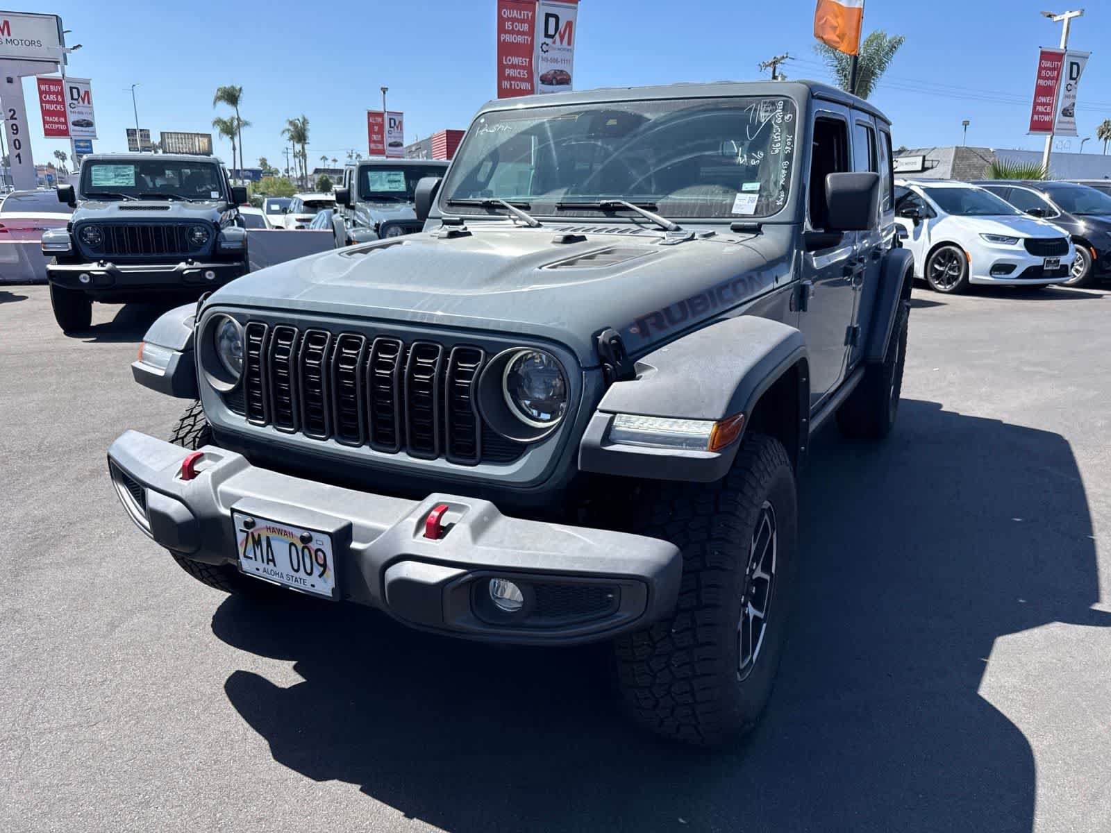 Used 2024 Jeep Wrangler Unlimited Rubicon AWD/4WD image 2
