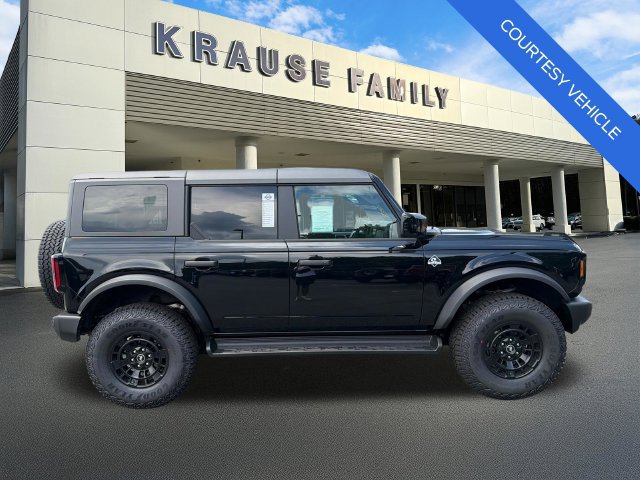 New 2026 Ford Bronco Outer Banks w/ Sasquatch Package AWD/4WD image 8