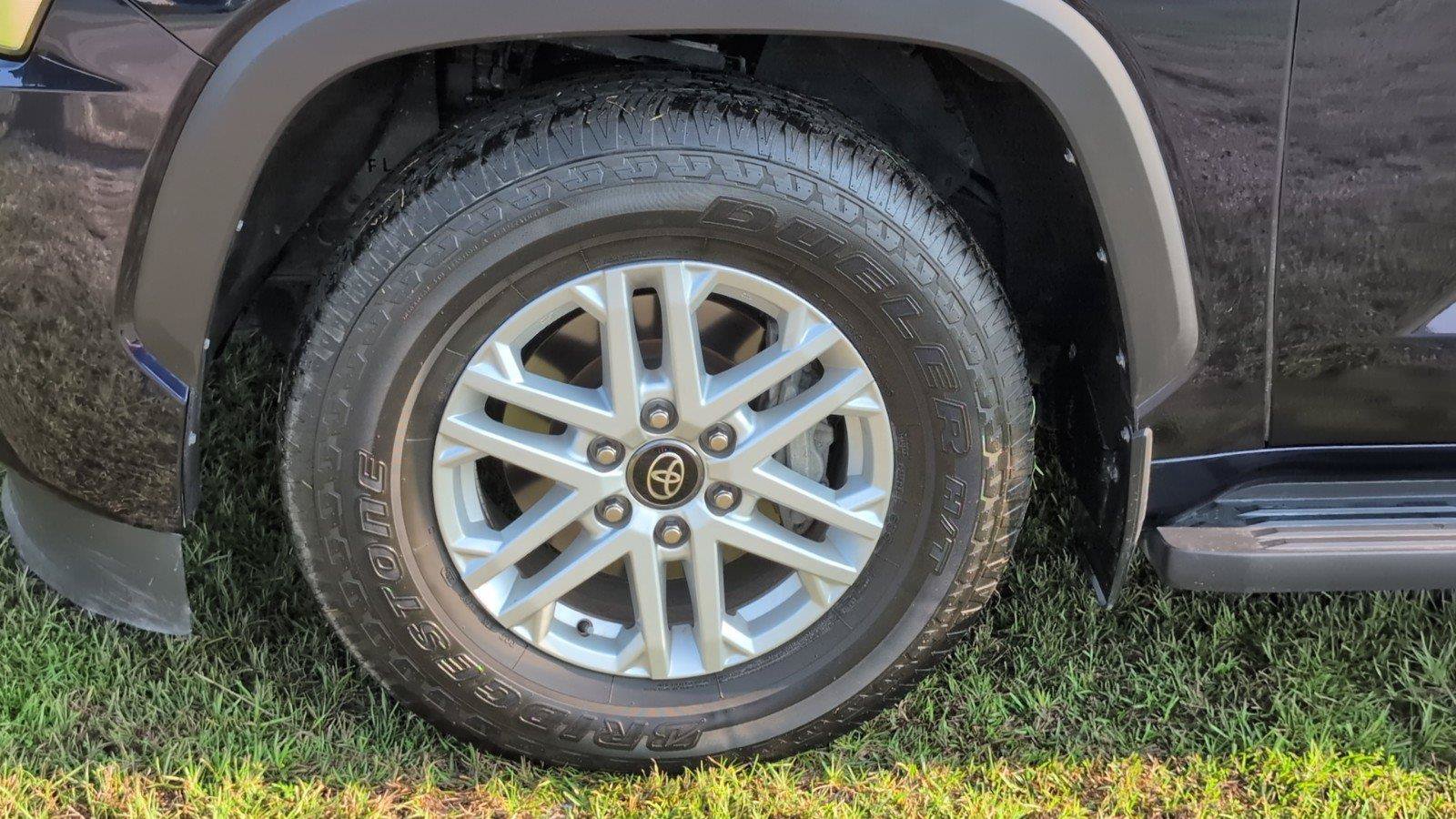 Used 2025 Toyota Sequoia SR5 AWD/4WD image 11
