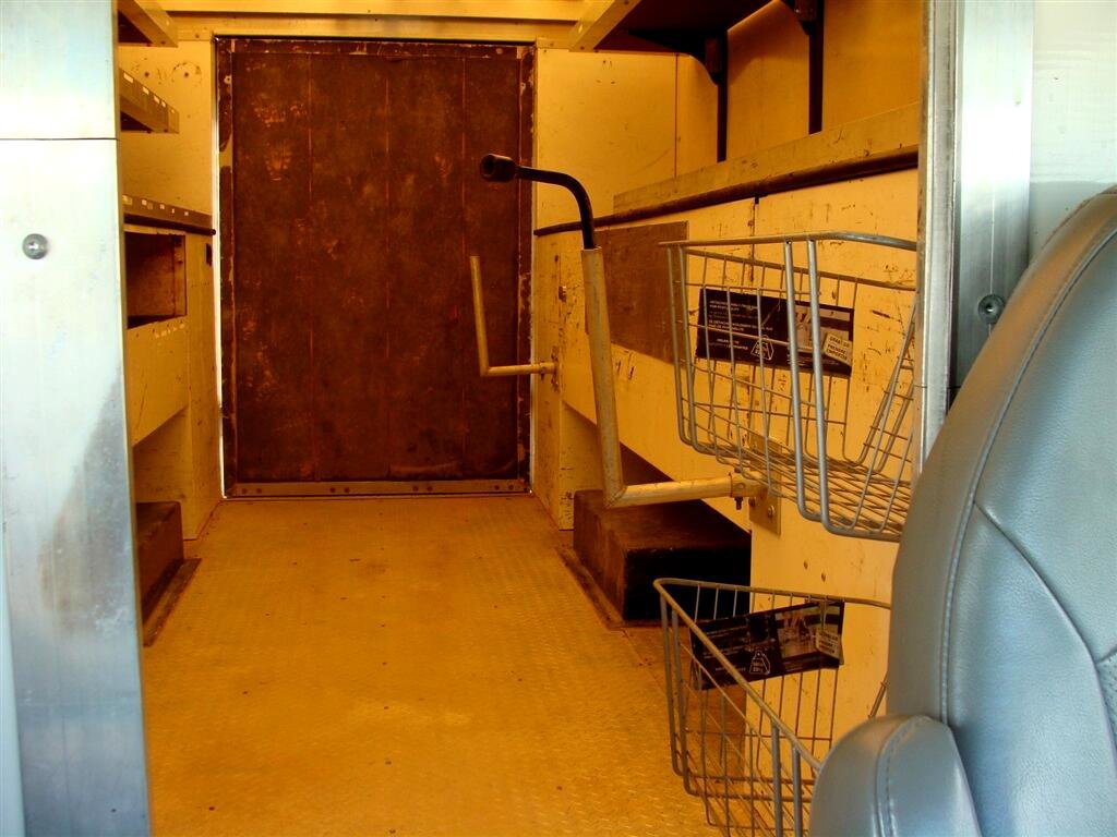 Used 2007 Ford E-450 and Econoline 450 image 15