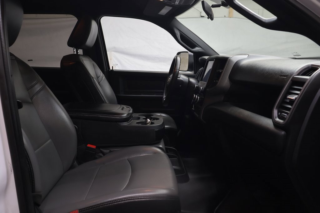 Used 2022 RAM 3500 Tradesman w/ Chrome Appearance Group image 10