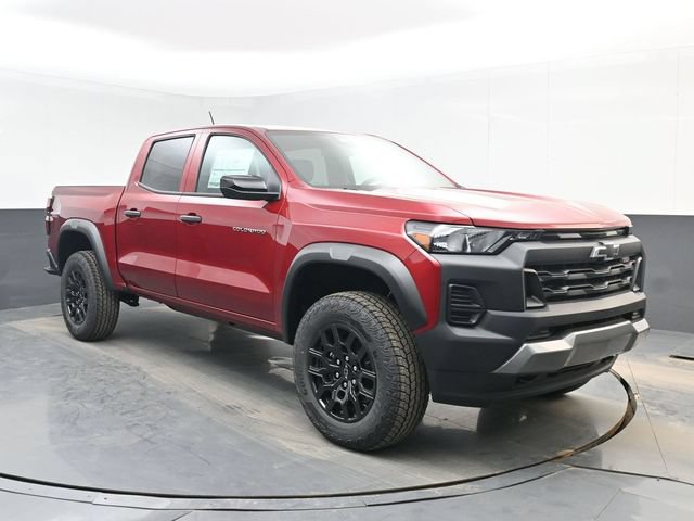 Used 2026 Chevrolet Colorado Trail Boss AWD/4WD image 2