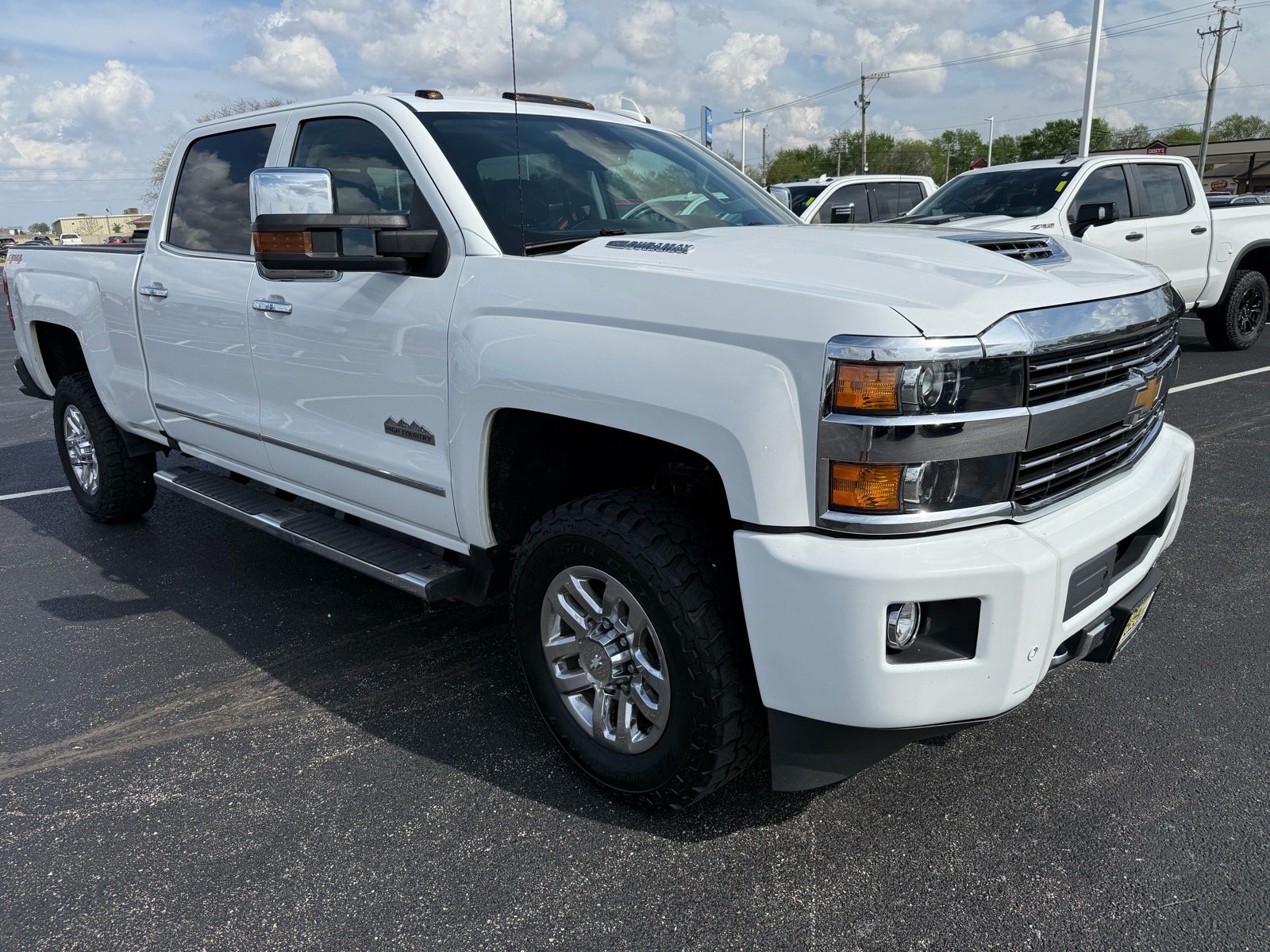 Used 2019 Chevrolet Silverado 3500 High Country w/ Duramax Plus Package AWD/4WD image 7