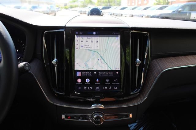 Certified 2023 Volvo XC60 B5 Ultimate AWD/4WD image 34