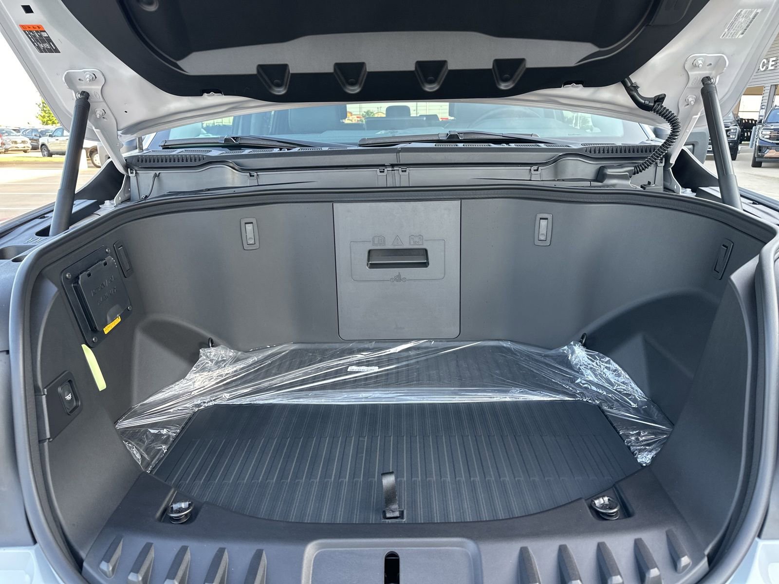 New 2025 Ford F150 Lightning Flash image 3